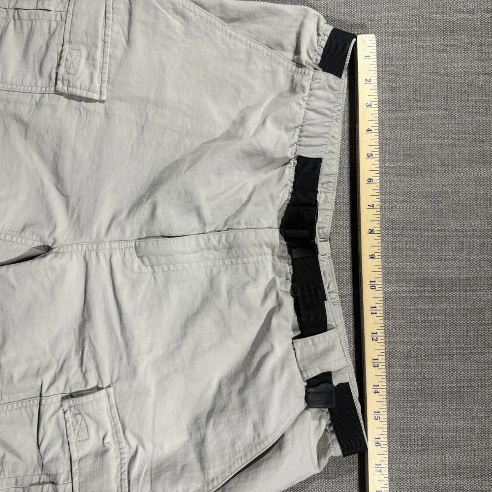 The North Face Shorts Mens 36 Gray Nylon Cargo Belted Hiking Travel Outdoor‎